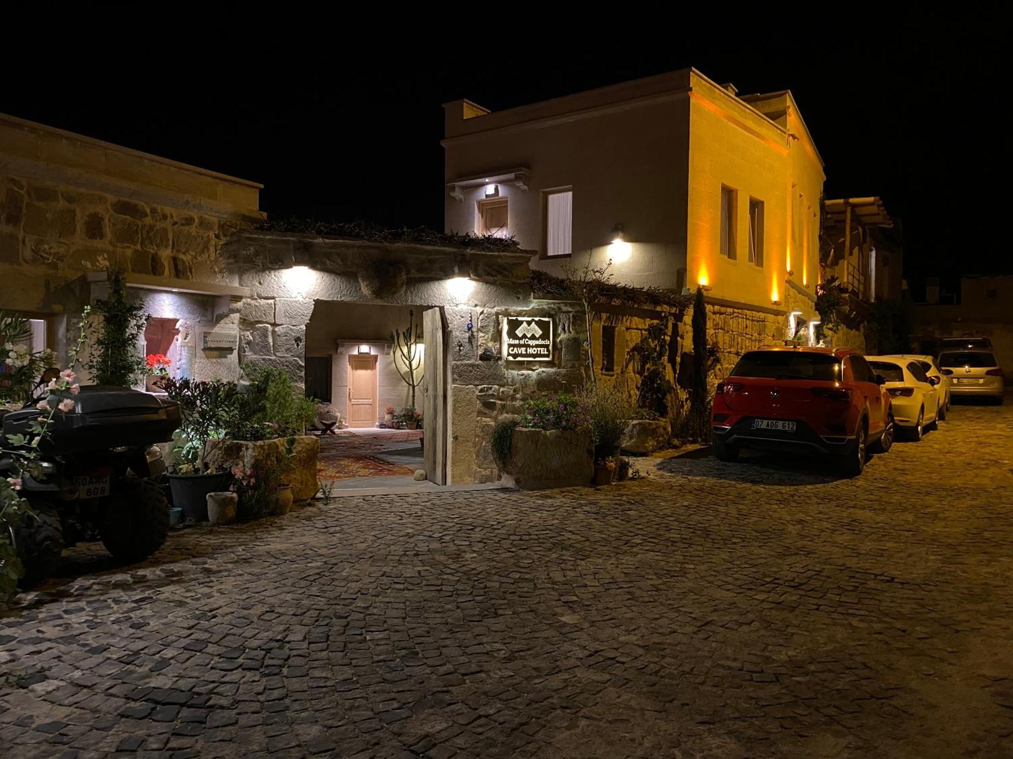 Maze Of Cappadocia Hotel Üçhisar Exteriör bild